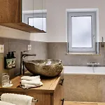 - Alpenhotel Fischer 4 Sterne - Adults Only
