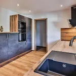 - Alpenhotel Fischer 4 Sterne - Adults Only Daire