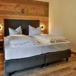 - Alpenhotel Fischer 4 Sterne - Adults Only