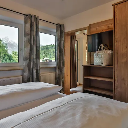- Alpenhotel Fischer 4 Sterne - Adults Only 4* Berchtesgaden